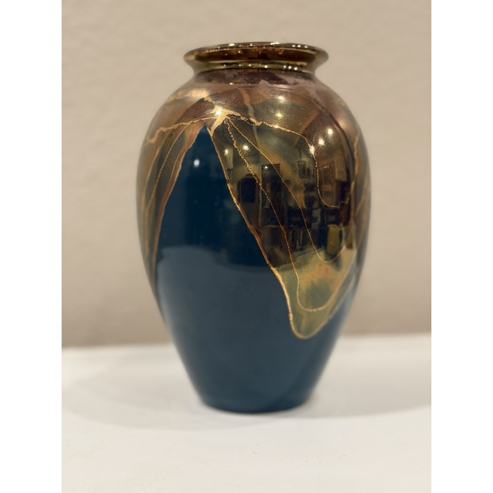 Vintage Karan V Studio Pottery Blue Gold Luster Drip Glaze Ceramic Vase Sign 6.5